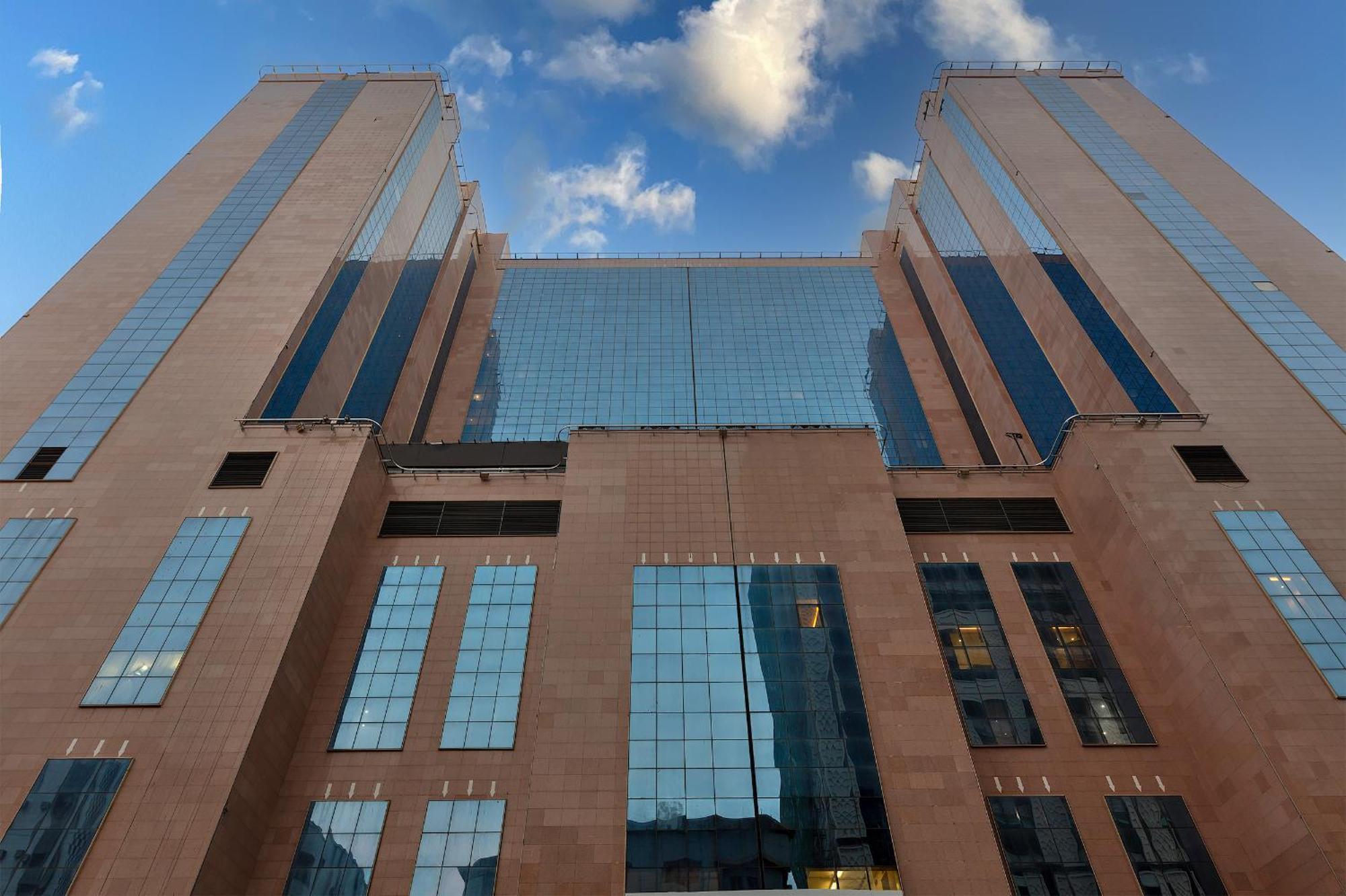 M Hotel Makkah By Millennium Μέκκα Εξωτερικό φωτογραφία The building of the National Bank of Greece