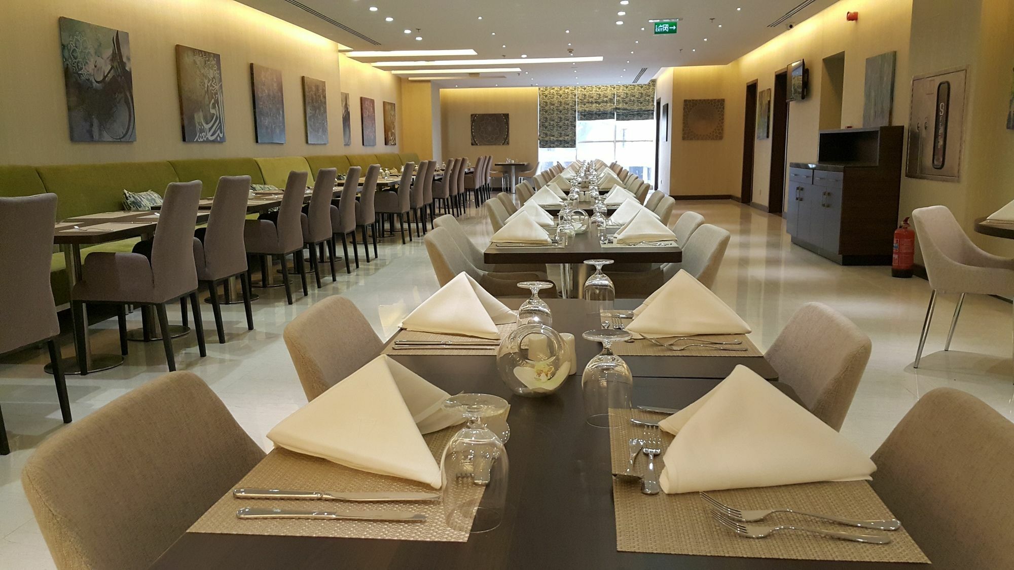 M Hotel Makkah By Millennium Μέκκα Εξωτερικό φωτογραφία The hotel's restaurant
